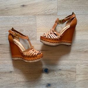 Chloe Tan Leather Double C Buckle T- Strap Cork Wedge Platform Sandals